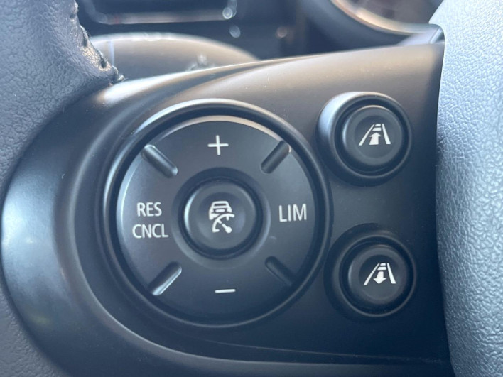 2020 Rover Mini 3BA-LV15M (UW-6a0d27143e9e8)[23]