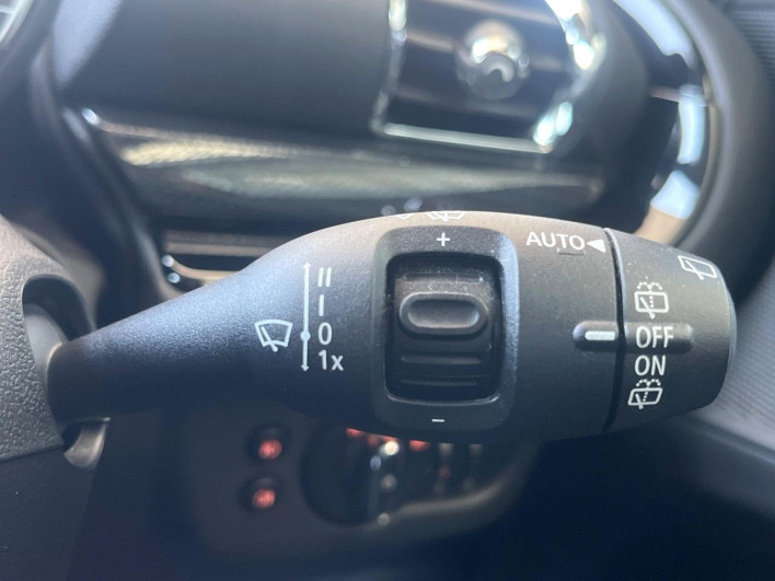2020 Rover Mini 3BA-LV15M (UW-6a0d27143e9e8)[26]