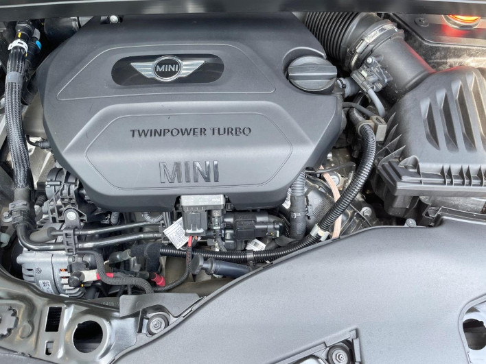 2019 Rover Mini LDA-YT20 (UW-6a0d2716c5bd2)[5]