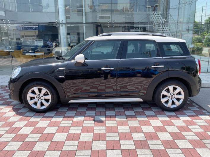 2019 Rover Mini LDA-YT20 (UW-6a0d2716c5bd2)[12]