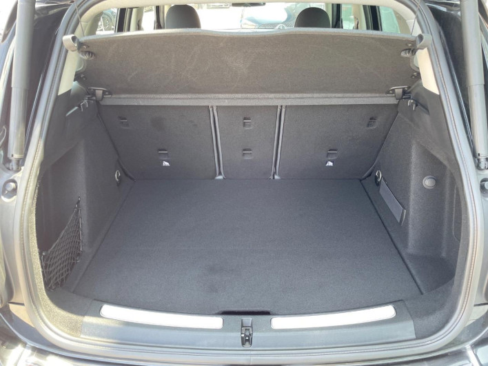 2019 Rover Mini LDA-YT20 (UW-6a0d2716c5bd2)[16]