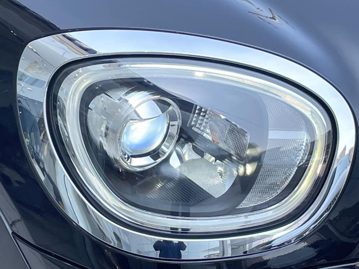 2019 Rover Mini LDA-YT20 (UW-6a0d2716c5bd2)[23]