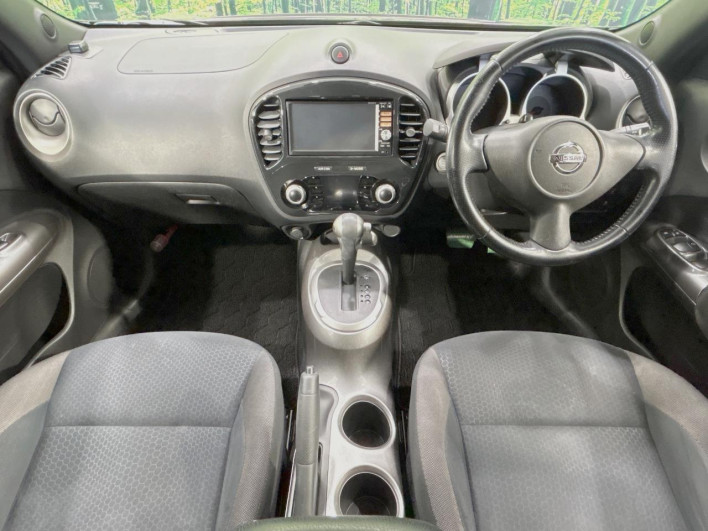 2013 Nissan JUKE DBA-YF15 (UW-6a0d27199c2fc)[17]