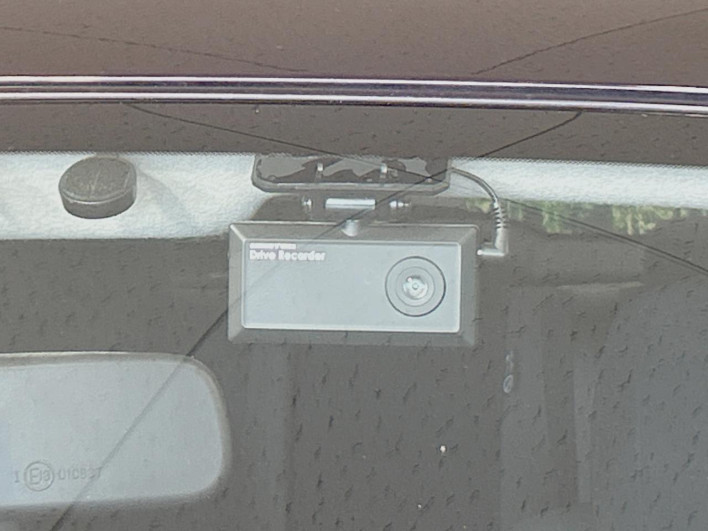2013 Nissan JUKE DBA-YF15 (UW-6a0d27199c2fc)[25]