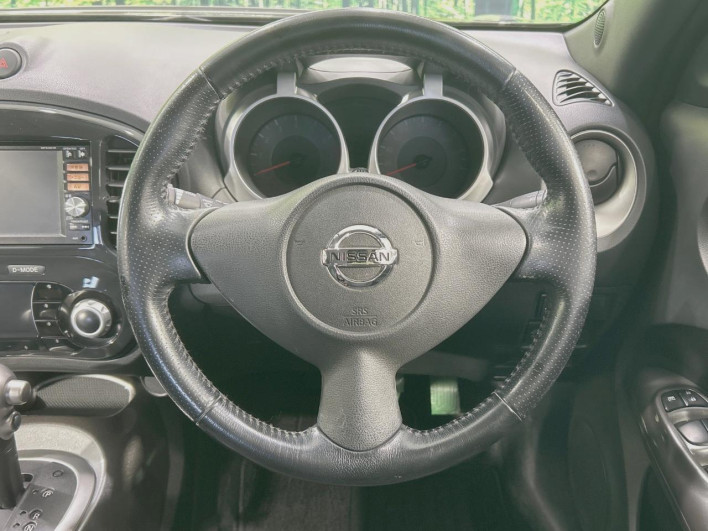 2013 Nissan JUKE DBA-YF15 (UW-6a0d27199c2fc)[16]