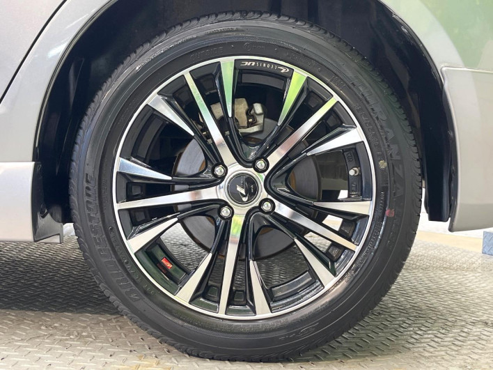 2013 Suzuki Swift DBA-ZC72S (UW-6a0d271cc7e32)[18]