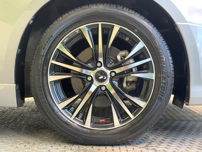 2013 Suzuki Swift DBA-ZC72S (UW-6a0d271cc7e32)[14]