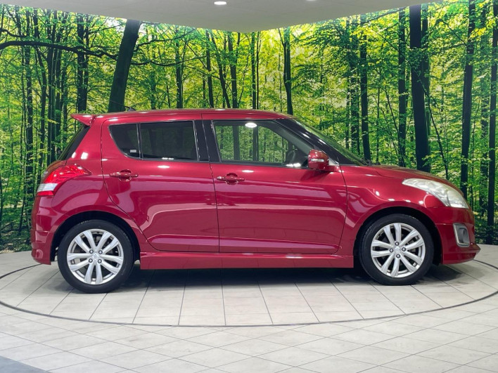 2015 Suzuki Swift DBA-ZC72S (UW-6a0d271cee996)[18]