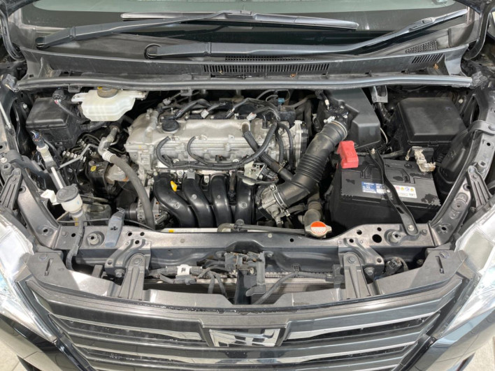 2016 Toyota Noah DBA-ZRR80G (UW-6a0d27227ff9b)[11]