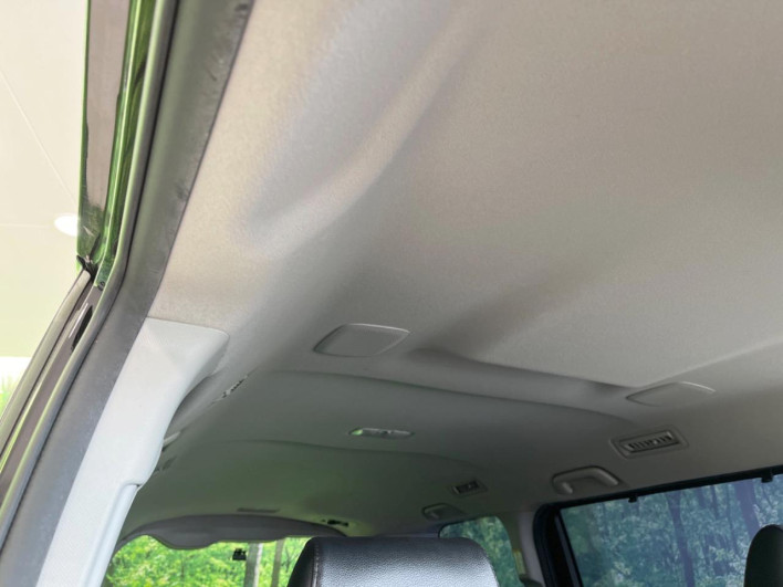 2016 Toyota Noah DBA-ZRR80G (UW-6a0d27227ff9b)[5]
