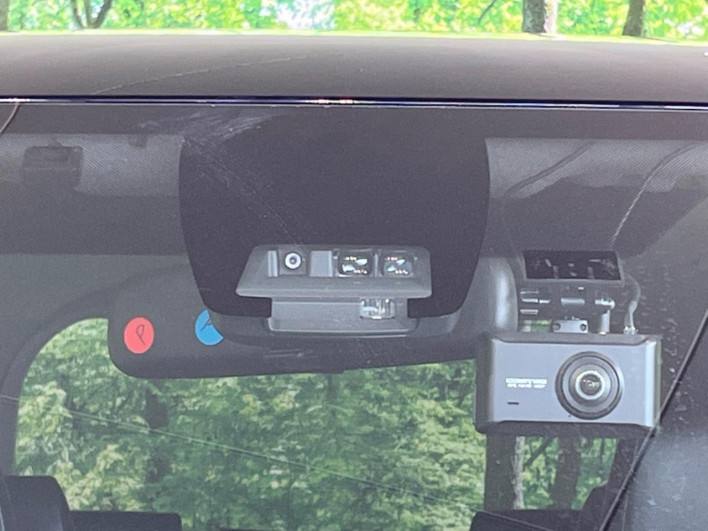 2016 Toyota Noah DBA-ZRR80G (UW-6a0d27227ff9b)[10]
