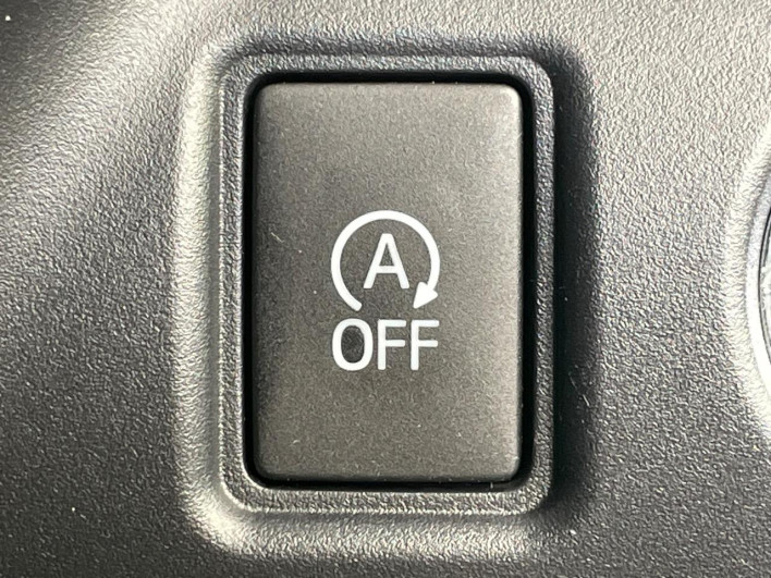 2018 Toyota Noah DBA-ZRR80W (UW-6a0d2725e9617)[24]