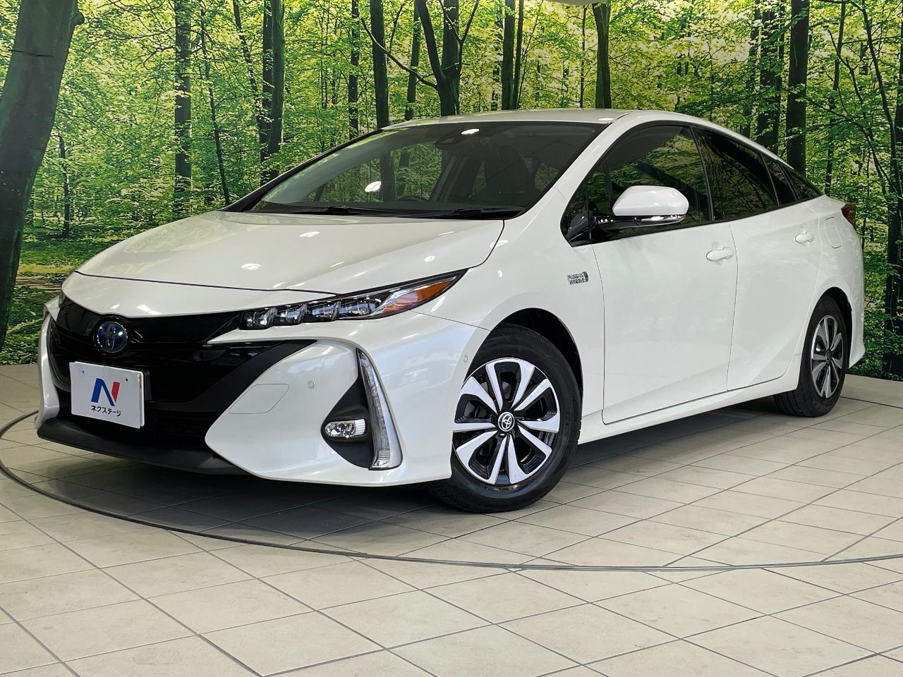 2017 Toyota Prius PHV DLA-ZVW52