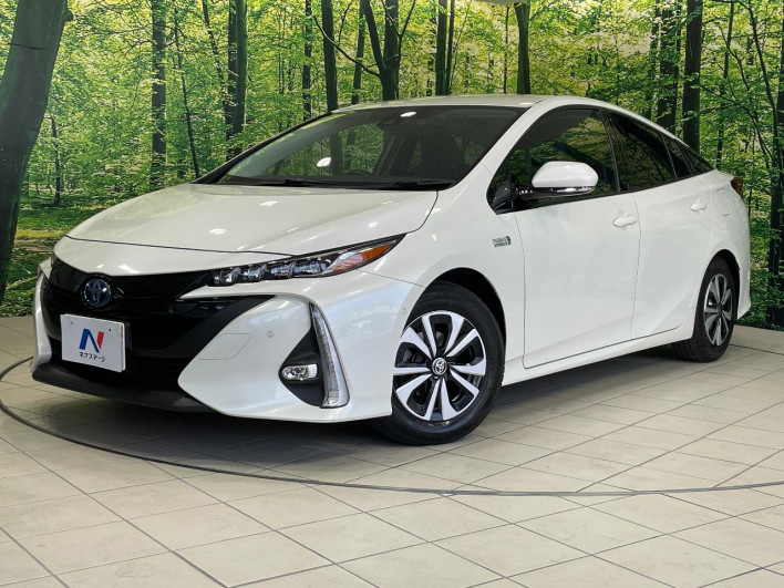 2017 Toyota Prius PHV DLA-ZVW52 (UW-6a0d273ae4047)[0]