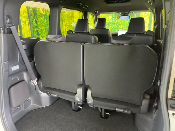 2023 Toyota Noah 6AA-ZWR90W (UW-6a0d274544165)[27]