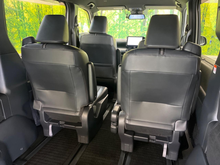 2023 Toyota Noah 6AA-ZWR90W (UW-6a0d274544165)[29]