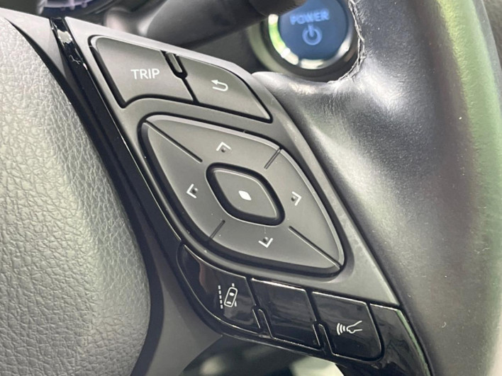 2018 Toyota C-HR DAA-ZYX10 (UW-6a0d274d58525)[22]