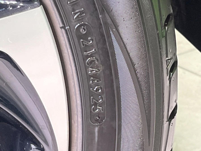 2018 Toyota C-HR DAA-ZYX10 (UW-6a0d274d58525)[14]