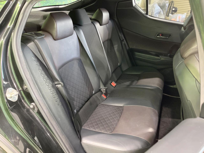 2018 Toyota C-HR DAA-ZYX10 (UW-6a0d274d58525)[7]