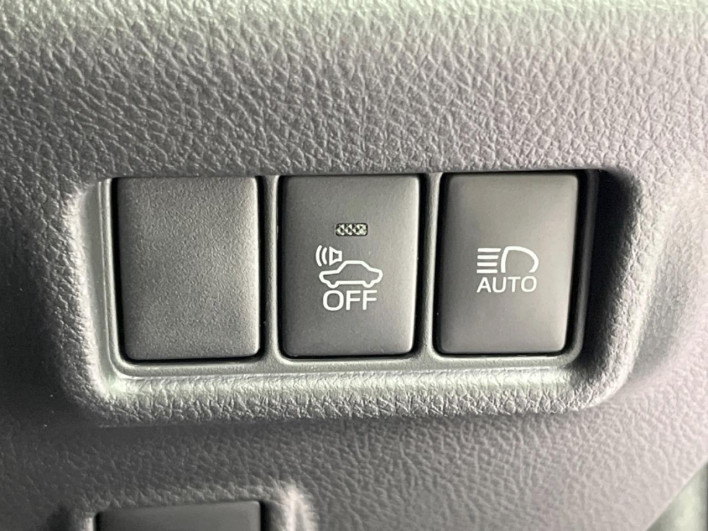 2018 Toyota C-HR DAA-ZYX10 (UW-6a0d274d58525)[19]