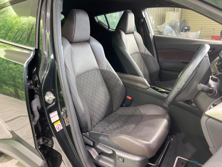 2018 Toyota C-HR DAA-ZYX10 (UW-6a0d274d58525)[6]