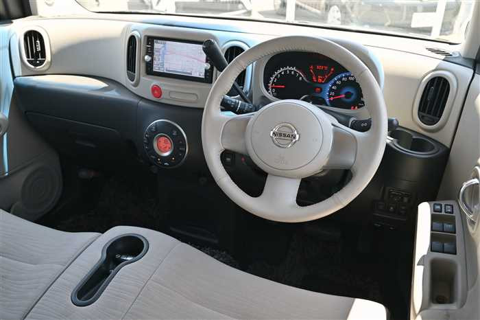 2016 Nissan Cube DBA-Z12 (UW-6a0e6816cb82f)[12]