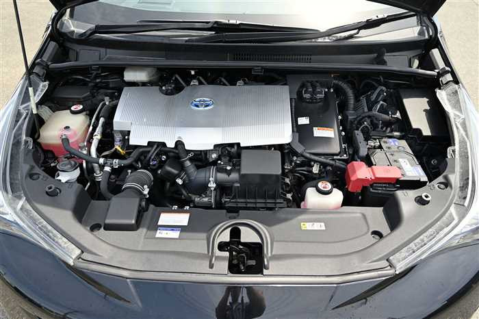 2017 Toyota Prius DAA-ZVW51 (UW-6a0e681a364dd)[28]