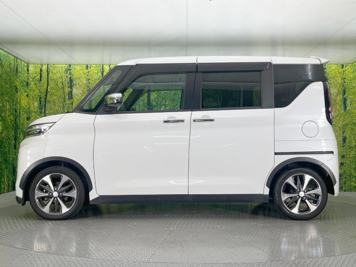 2022 Mitsubishi eK Cross Space 4AA-B35A (UW-6a0e75b7d9ed4)[24]