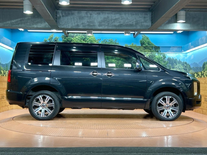 2023 Mitsubishi Delica D:5 3DA-CV1W (UW-6a0e75c2e3885)[19]