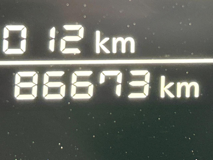 2022 Nissan Note 6AA-E13 (UW-6a0e75cc07633)[2]
