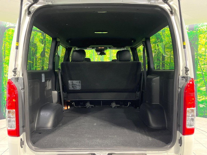 2026 Toyota Hiace Van 3DF-GDH201V (UW-6a0e75d25af91)[12]