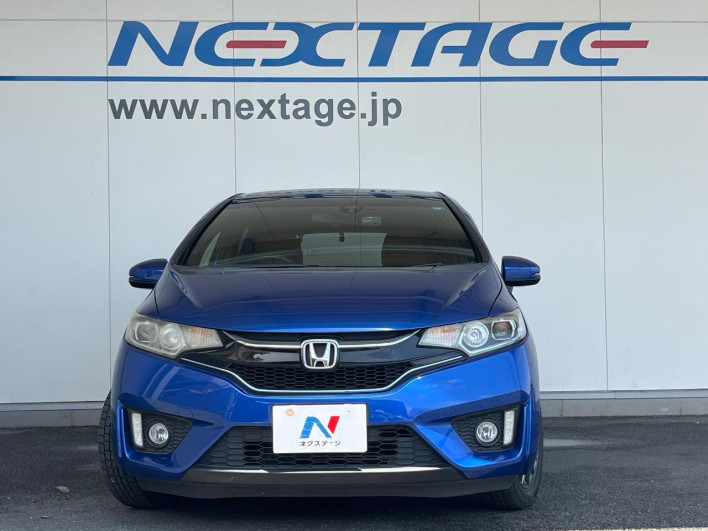 2016 Honda Fit Hybrid DAA-GP5 (UW-6a0e75dca0836)[9]