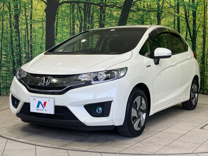 2014 Honda Fit Hybrid DAA-GP5 (UW-6a0e75dd0bb03)[18]