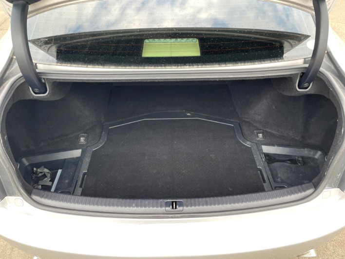 2007 Lexus IS DBA-GSE25 (UW-6a0e75e04c595)[14]