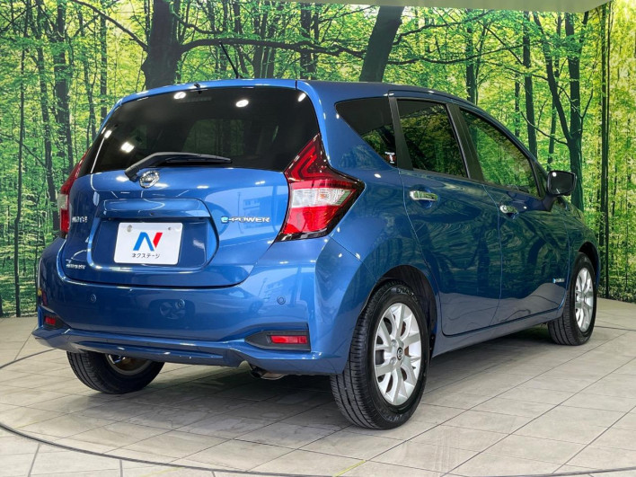 2018 Nissan Note DAA-HE12 (UW-6a0e75e946fa2)[28]