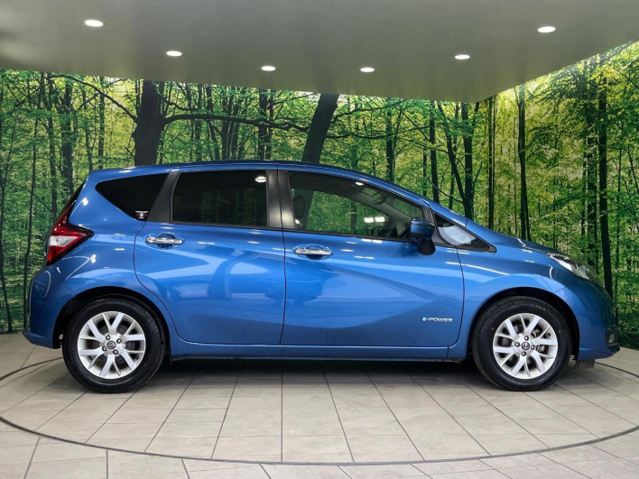2018 Nissan Note DAA-HE12 (UW-6a0e75e946fa2)[24]