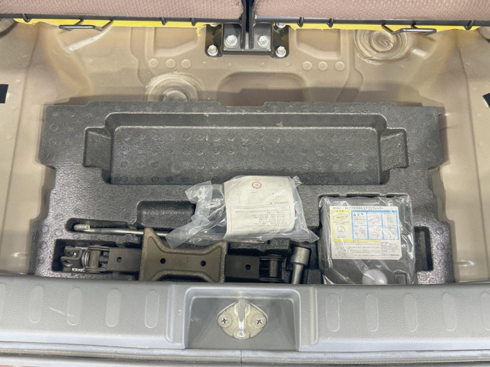 2012 Suzuki ALTO Lapin DBA-HE22S (UW-6a0e75e9bf310)[20]
