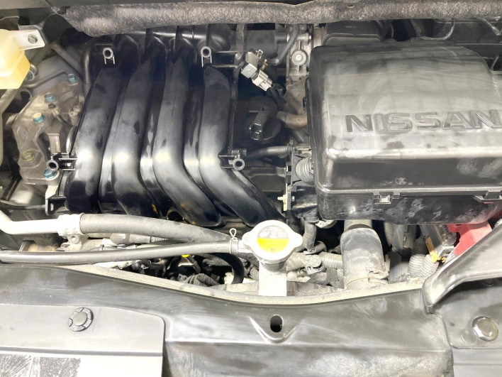 2012 Nissan Serena DAA-HFC26 (UW-6a0e75ed9bdf5)[4]