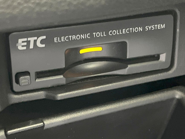 2012 Nissan Serena DAA-HFC26 (UW-6a0e75ed9bdf5)[26]