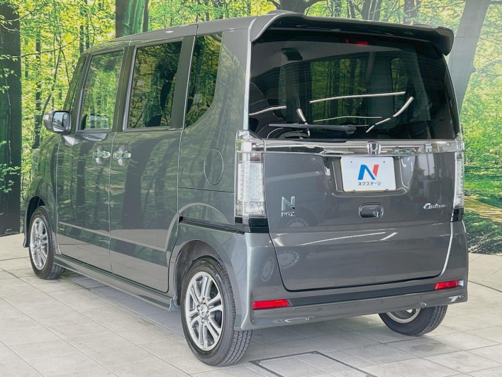 2015 Honda N-BOX CUSTOM DBA-JF1 (UW-6a0e75f727ad0)[8]