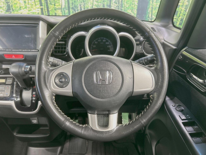 2015 Honda N-BOX CUSTOM DBA-JF1 (UW-6a0e75f727ad0)[20]
