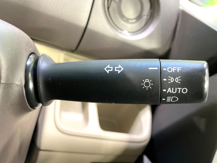 2019 Honda N-BOX DBA-JF3 (UW-6a0e75fab3aa4)[23]