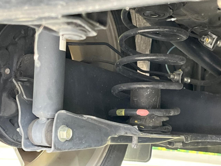 2020 Honda N-BOX CUSTOM 6BA-JF3 (UW-6a0e75fb7259b)[6]