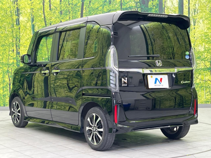 2020 Honda N-BOX CUSTOM 6BA-JF3 (UW-6a0e75fb7259b)[21]