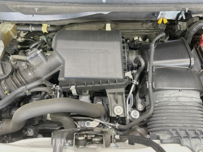 2021 Honda N-BOX CUSTOM 6BA-JF3 (UW-6a0e75fd3d133)[4]