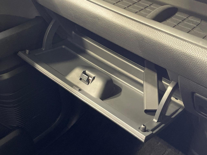 2023 Honda N-BOX CUSTOM 6BA-JF3 (UW-6a0e75fdba22d)[16]