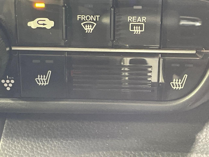 2023 Honda N-BOX CUSTOM 6BA-JF3 (UW-6a0e75fdba22d)[9]
