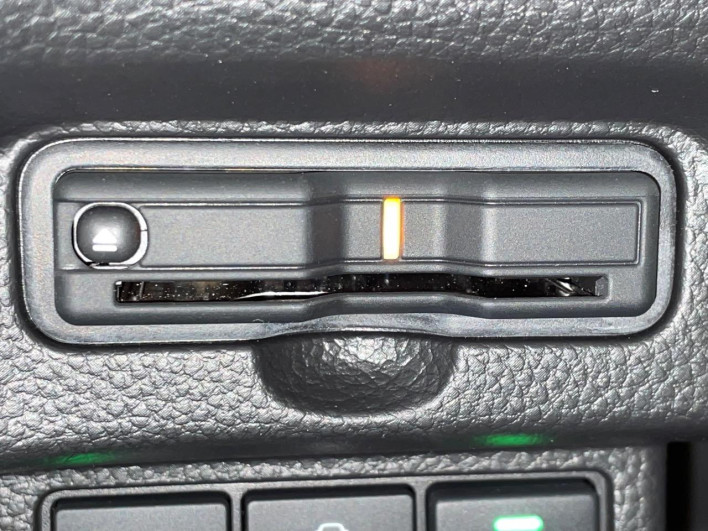 2023 Honda N-BOX CUSTOM 6BA-JF3 (UW-6a0e75fdba22d)[22]