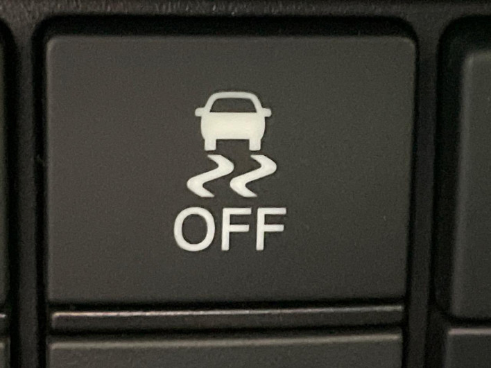 2023 Honda N-BOX CUSTOM 6BA-JF3 (UW-6a0e75fdba22d)[25]