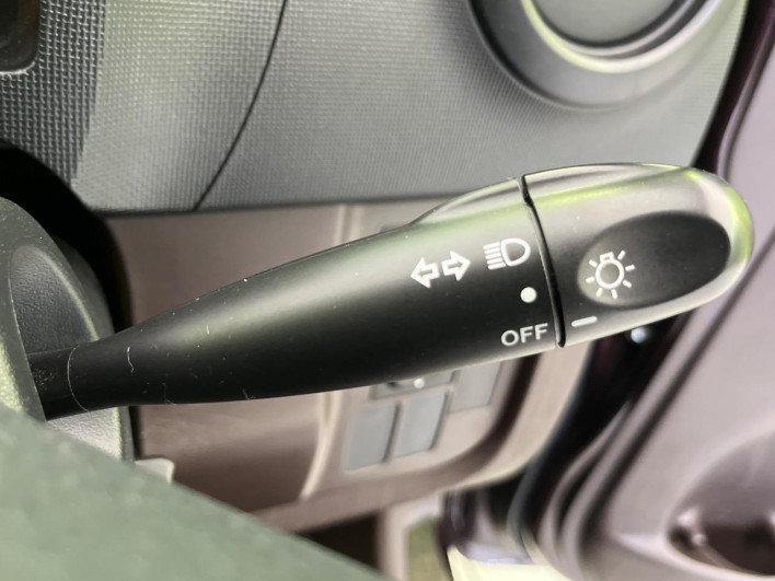 2014 Toyota Passo DBA-KGC30 (UW-6a0e760f81cc4)[19]